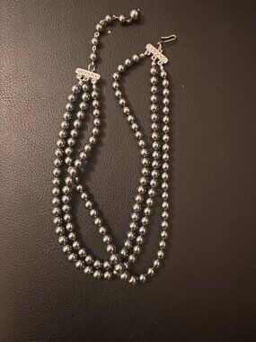 bBeautiful Vintage beaded choker necklace